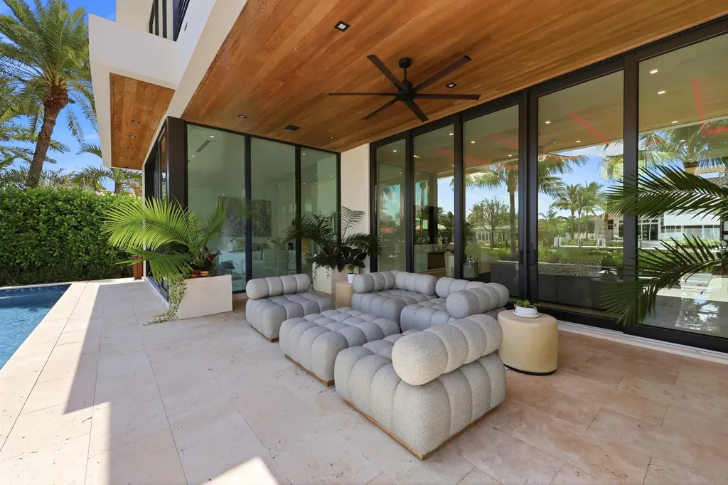 2863 NE 27th Street Fort Lauderdale FL 33306