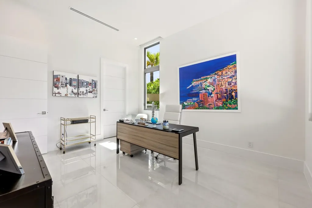 2863 NE 27th Street Fort Lauderdale FL 33306