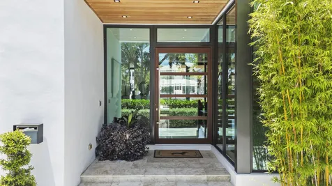 2863 NE 27th Street Fort Lauderdale FL 33306