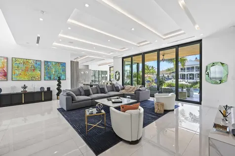 2863 NE 27th Street Fort Lauderdale FL 33306