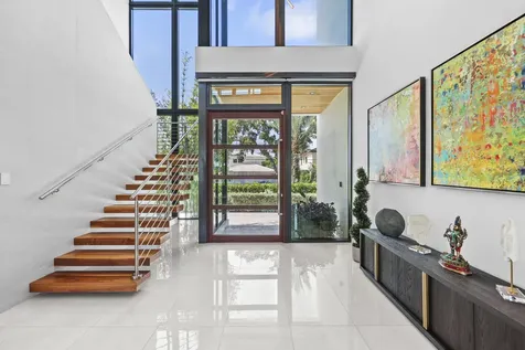 2863 NE 27th Street Fort Lauderdale FL 33306