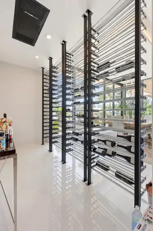 2863 NE 27th Street Fort Lauderdale FL 33306