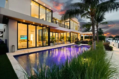 2863 NE 27th Street Fort Lauderdale FL 33306