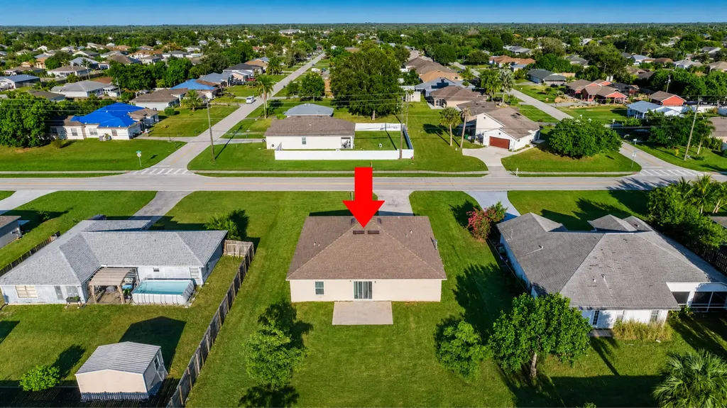 1122 SW Del Rio Boulevard Port St Lucie FL 34953