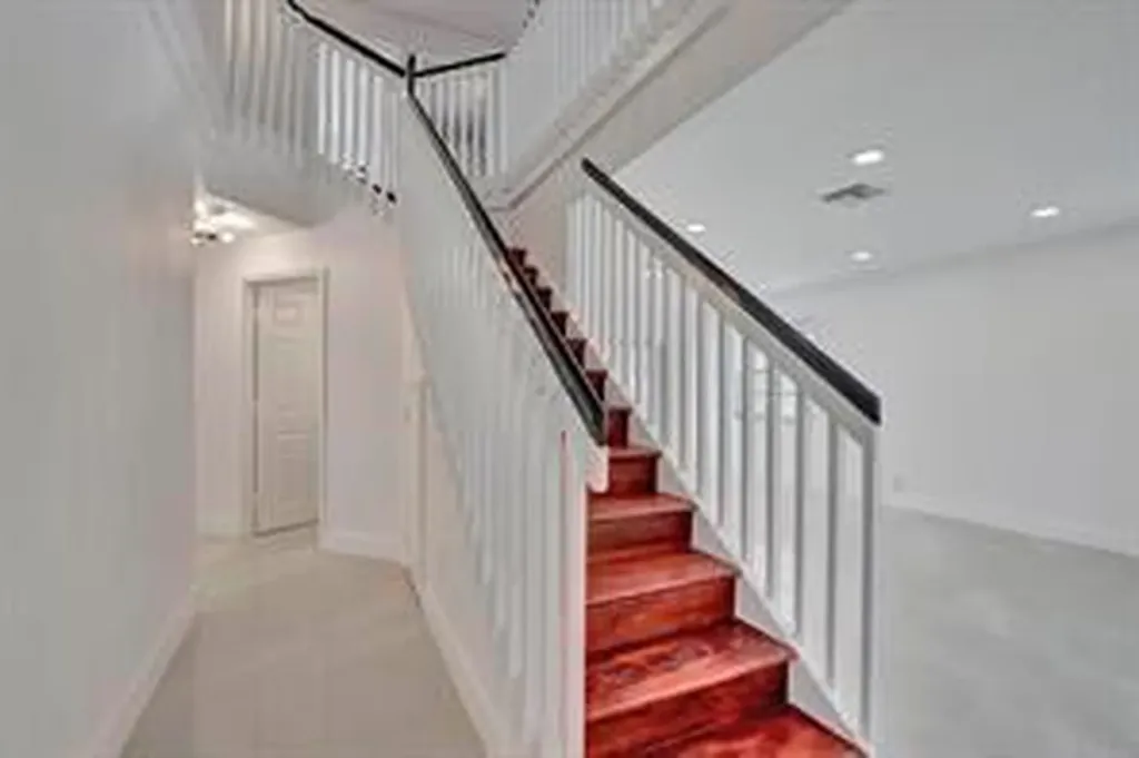 2410 NW 137th Terrace Sunrise FL 33323