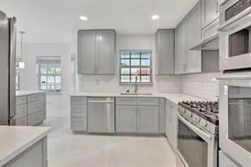 2410 NW 137th Terrace Sunrise FL 33323