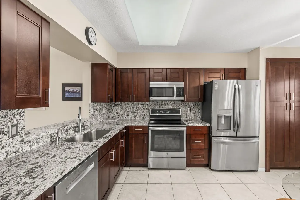 12560 Majesty Circle Boynton Beach FL 33437