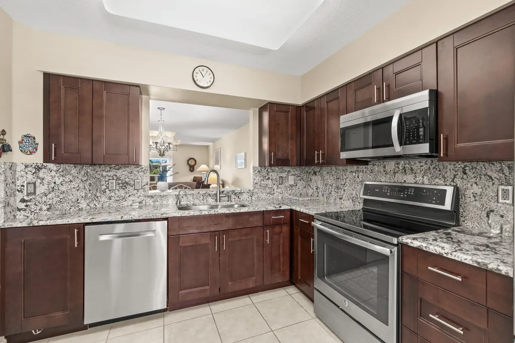 12560 Majesty Circle Boynton Beach FL 33437