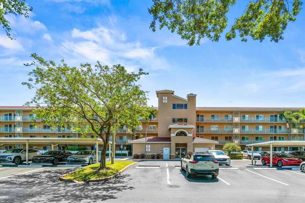 12560 Majesty Circle Boynton Beach FL 33437