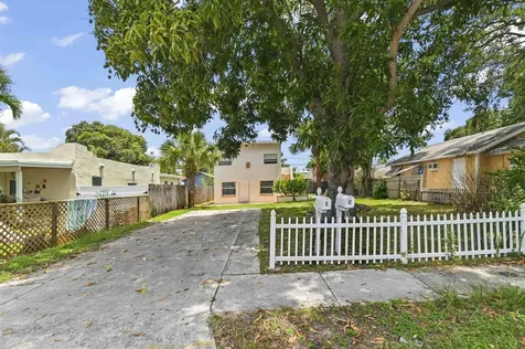 515 Putnam Road West Palm Beach FL 33405
