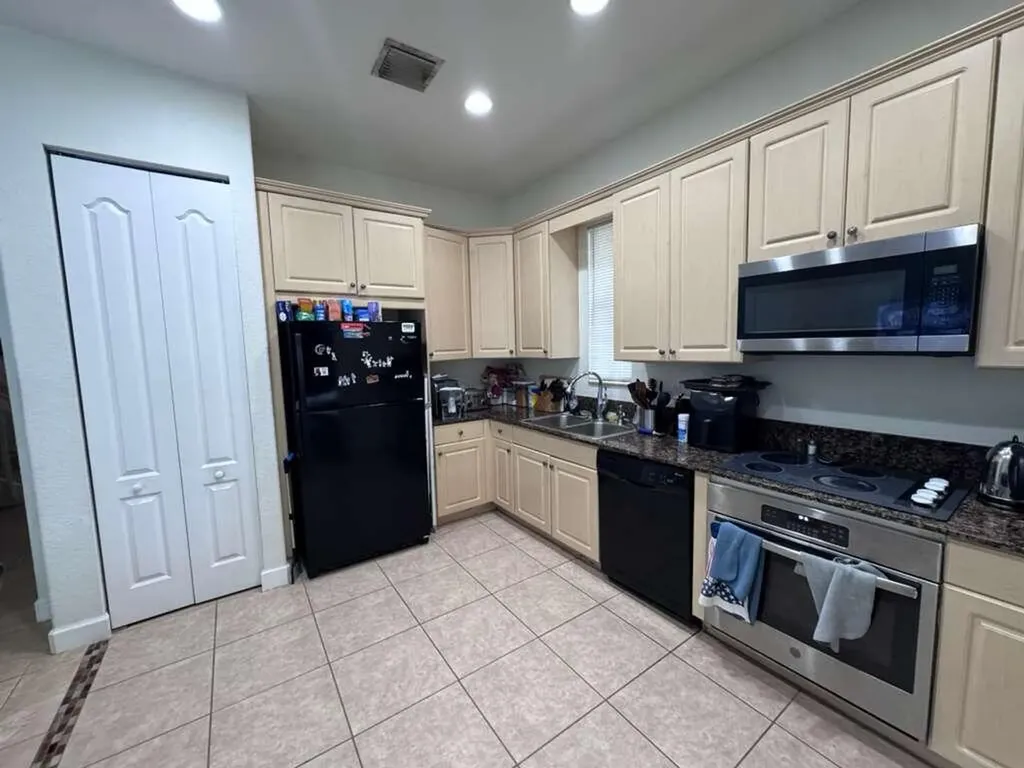 2812 Eagle Rock Circle West Palm Beach FL 33411