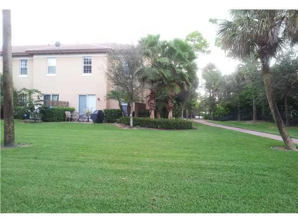 2812 Eagle Rock Circle West Palm Beach FL 33411
