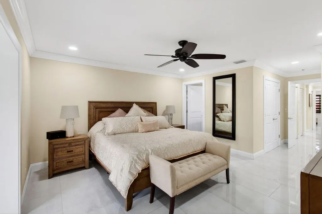 8310 Springlake Drive Boca Raton FL 33496