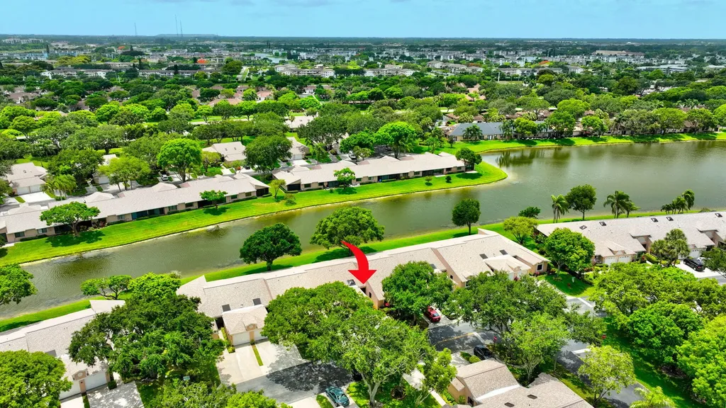 8310 Springlake Drive Boca Raton FL 33496