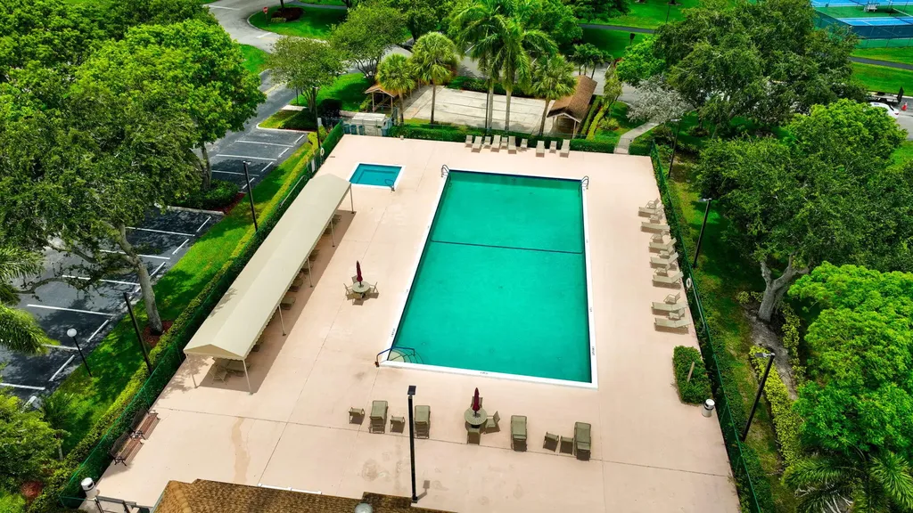 8310 Springlake Drive Boca Raton FL 33496
