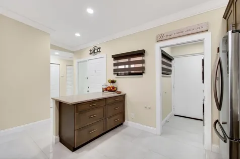 8310 Springlake Drive Boca Raton FL 33496