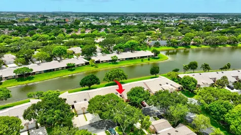8310 Springlake Drive Boca Raton FL 33496