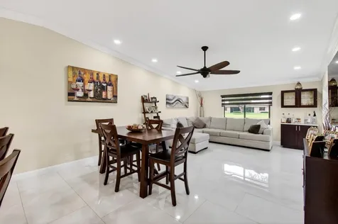 8310 Springlake Drive Boca Raton FL 33496