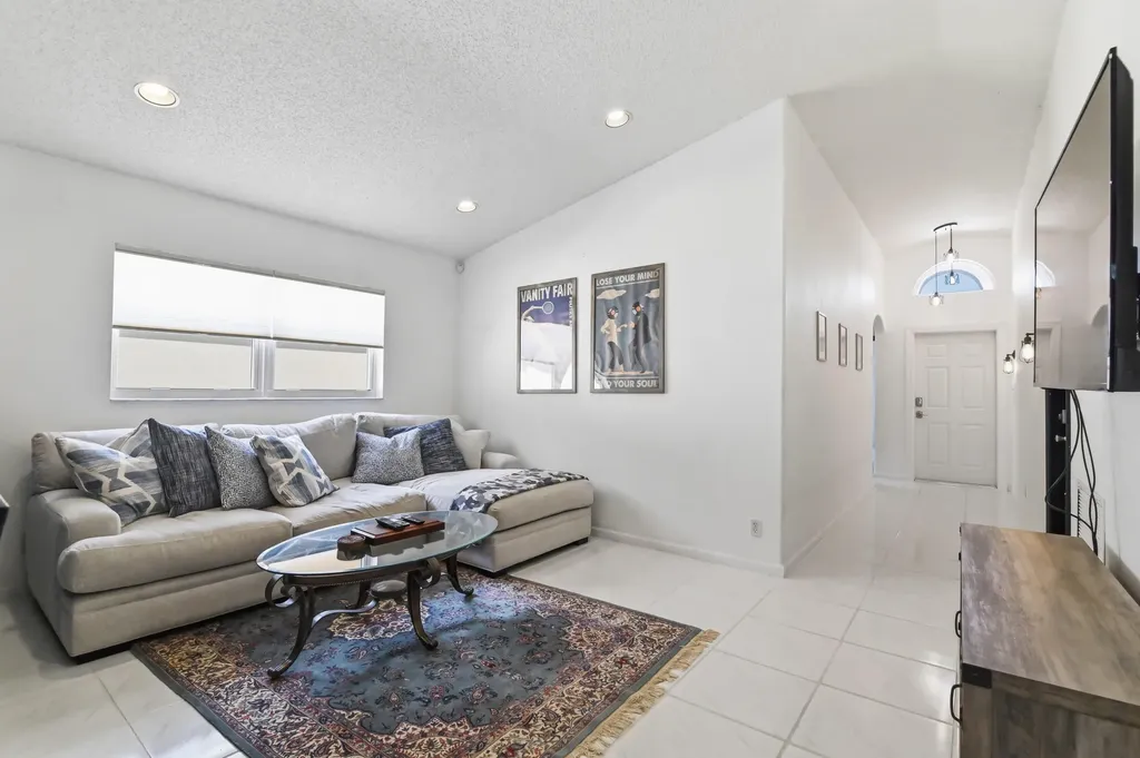 5690 Green Island Drive Lake Worth FL 33463