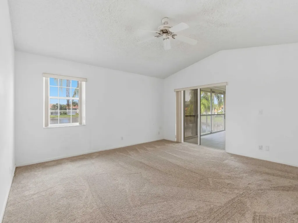 14383 Via Royal Delray Beach FL 33446