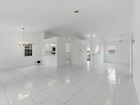 14383 Via Royal Delray Beach FL 33446