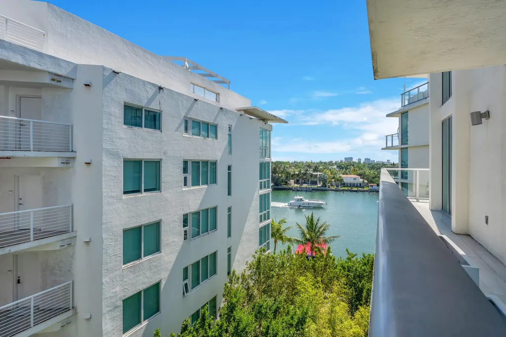 6620 Indian Creek Drive Miami Beach FL 33141