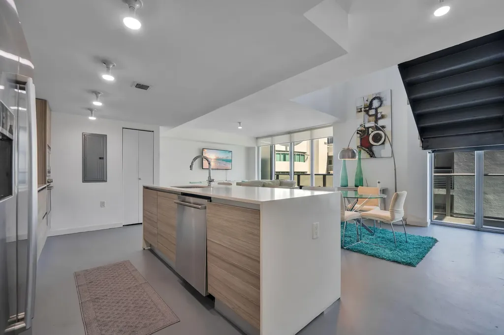 6620 Indian Creek Drive Miami Beach FL 33141