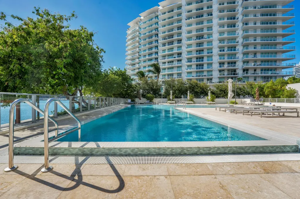 6620 Indian Creek Drive Miami Beach FL 33141