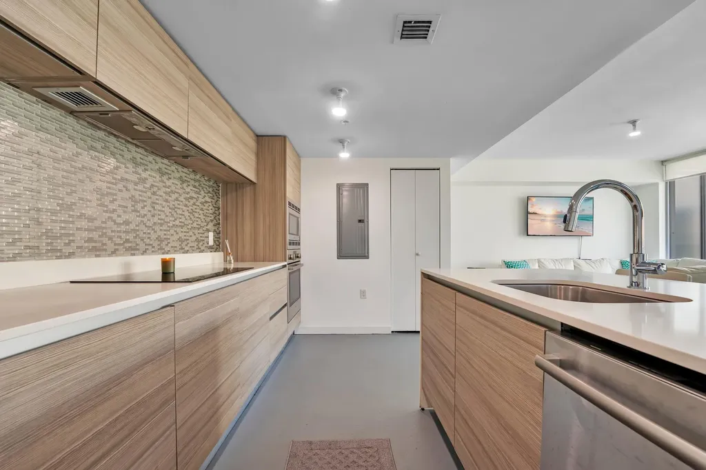 6620 Indian Creek Drive Miami Beach FL 33141