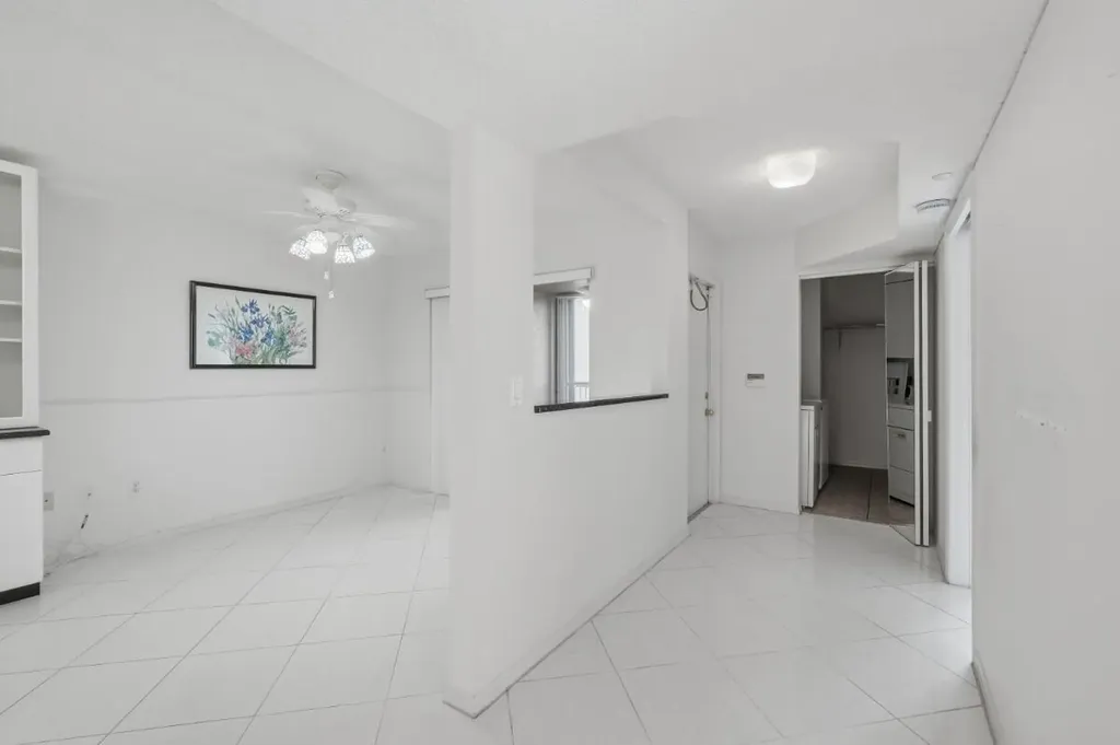 7649 E Granville Drive Tamarac FL 33321