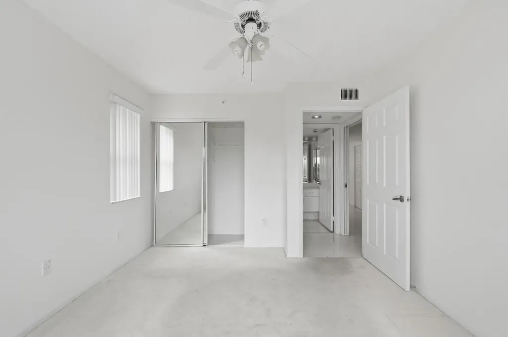 7649 E Granville Drive Tamarac FL 33321