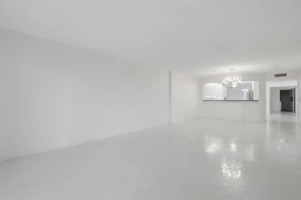 7649 E Granville Drive Tamarac FL 33321