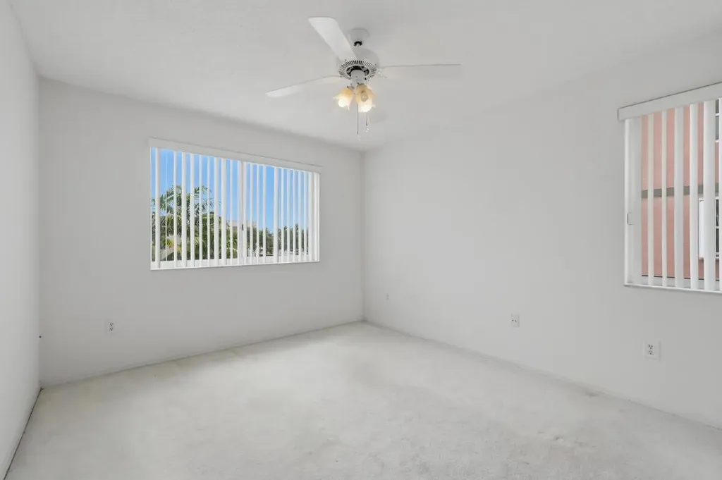7649 E Granville Drive Tamarac FL 33321