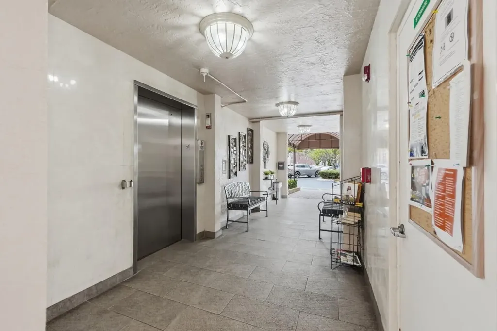 7649 E Granville Drive Tamarac FL 33321
