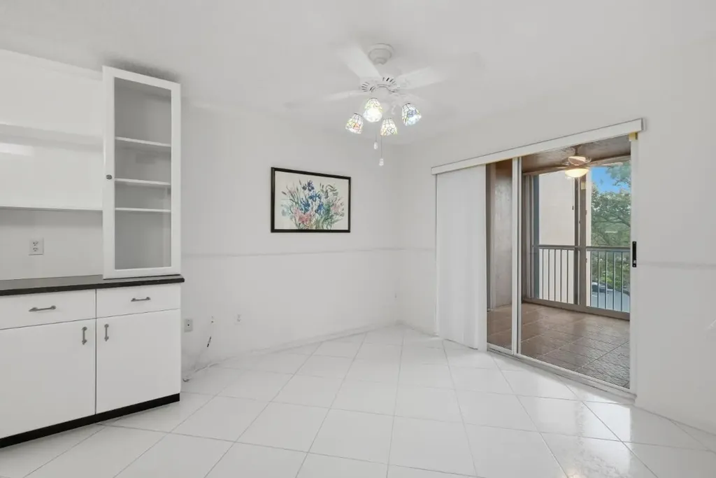 7649 E Granville Drive Tamarac FL 33321