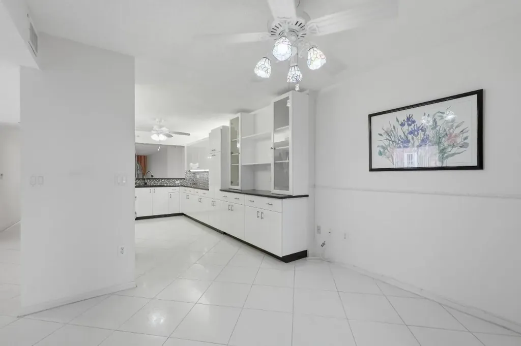 7649 E Granville Drive Tamarac FL 33321
