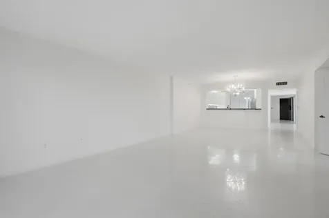7649 E Granville Drive Tamarac FL 33321