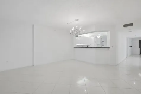 7649 E Granville Drive Tamarac FL 33321