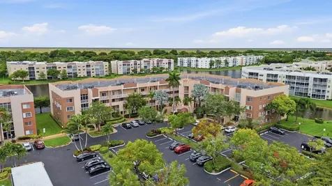 7649 E Granville Drive Tamarac FL 33321