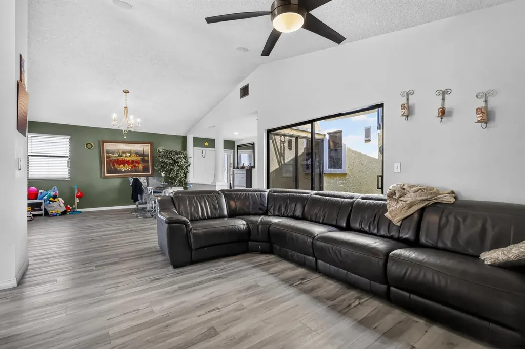 1055 NW 18th Avenue Delray Beach FL 33445