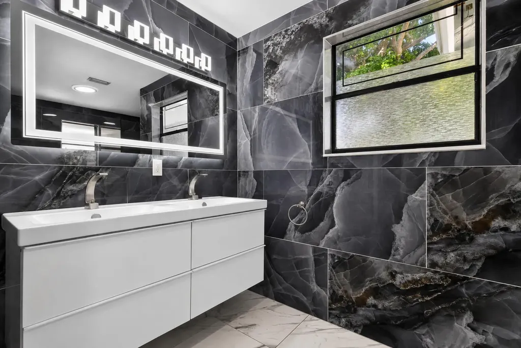 1055 NW 18th Avenue Delray Beach FL 33445