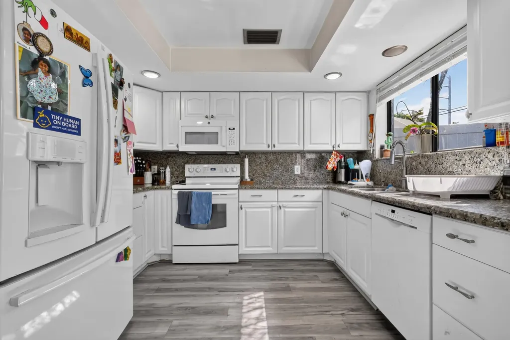 1055 NW 18th Avenue Delray Beach FL 33445