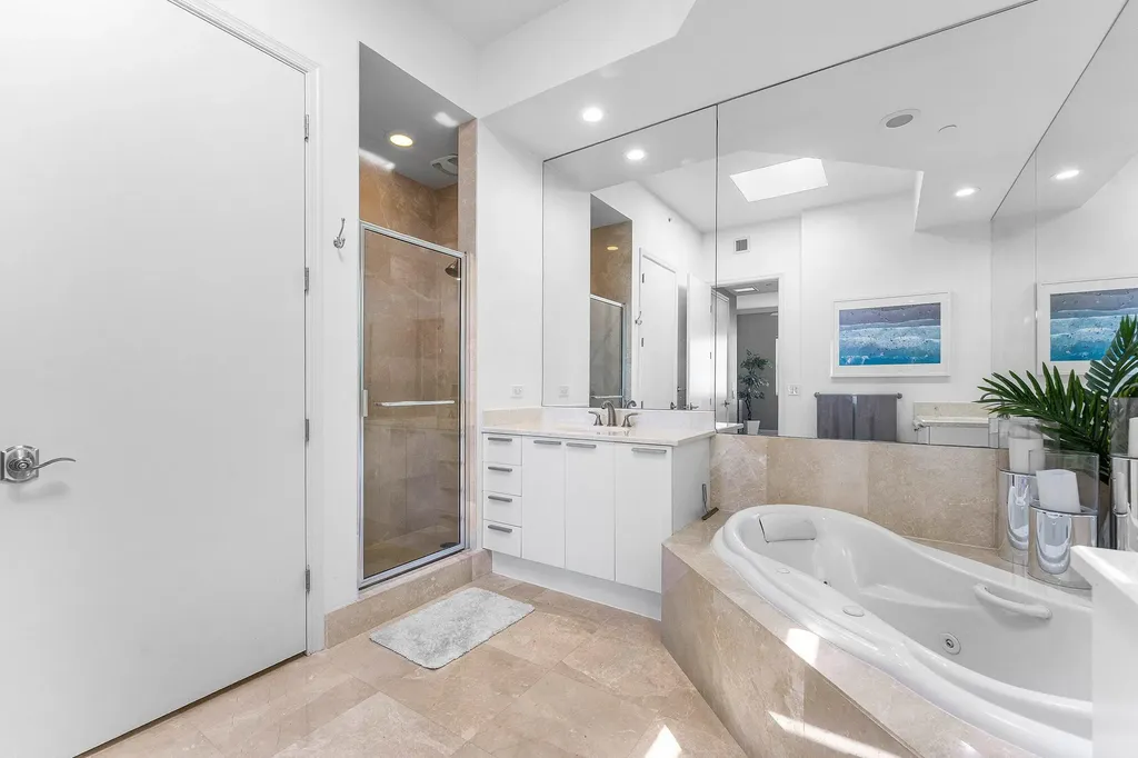 2640 Lake Shore Drive Riviera Beach FL 33404