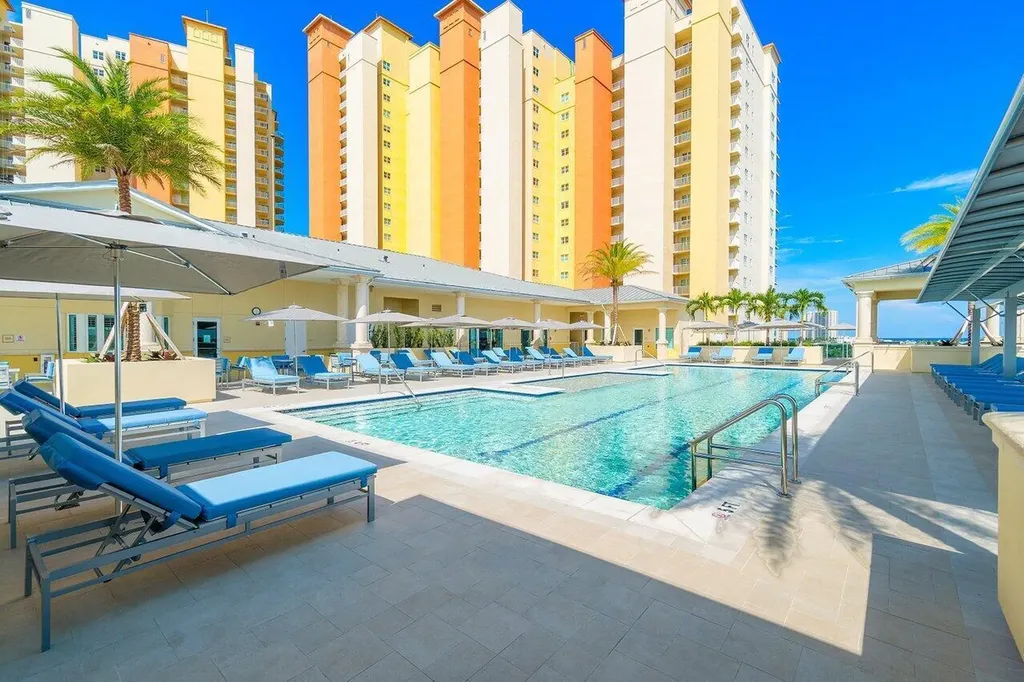 2640 Lake Shore Drive Riviera Beach FL 33404