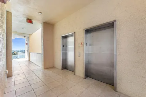 2640 Lake Shore Drive Riviera Beach FL 33404