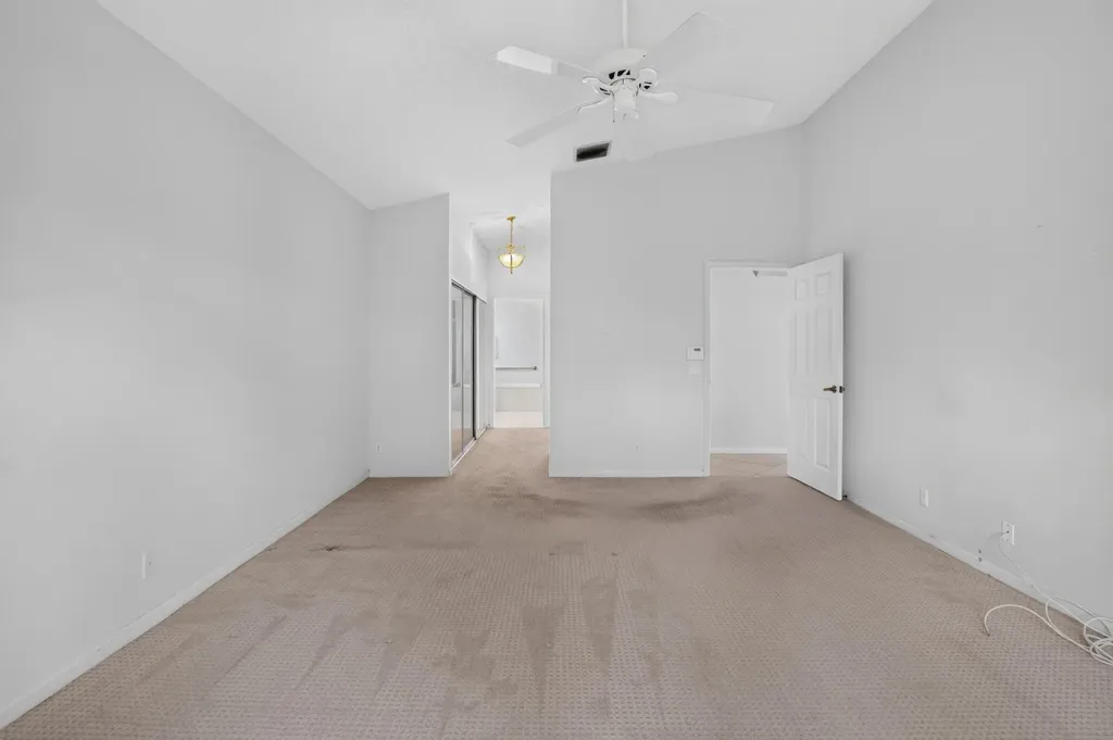 9729 Lemonwood Way Boynton Beach FL 33437