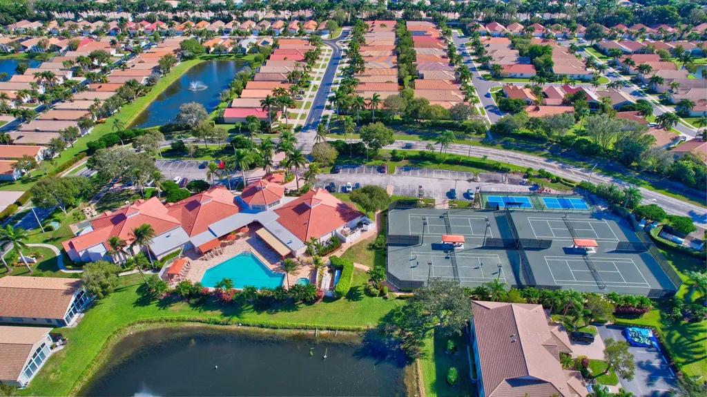 9729 Lemonwood Way Boynton Beach FL 33437