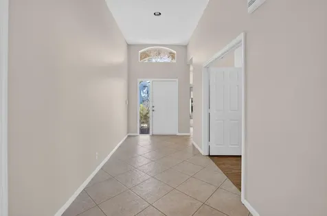 9729 Lemonwood Way Boynton Beach FL 33437