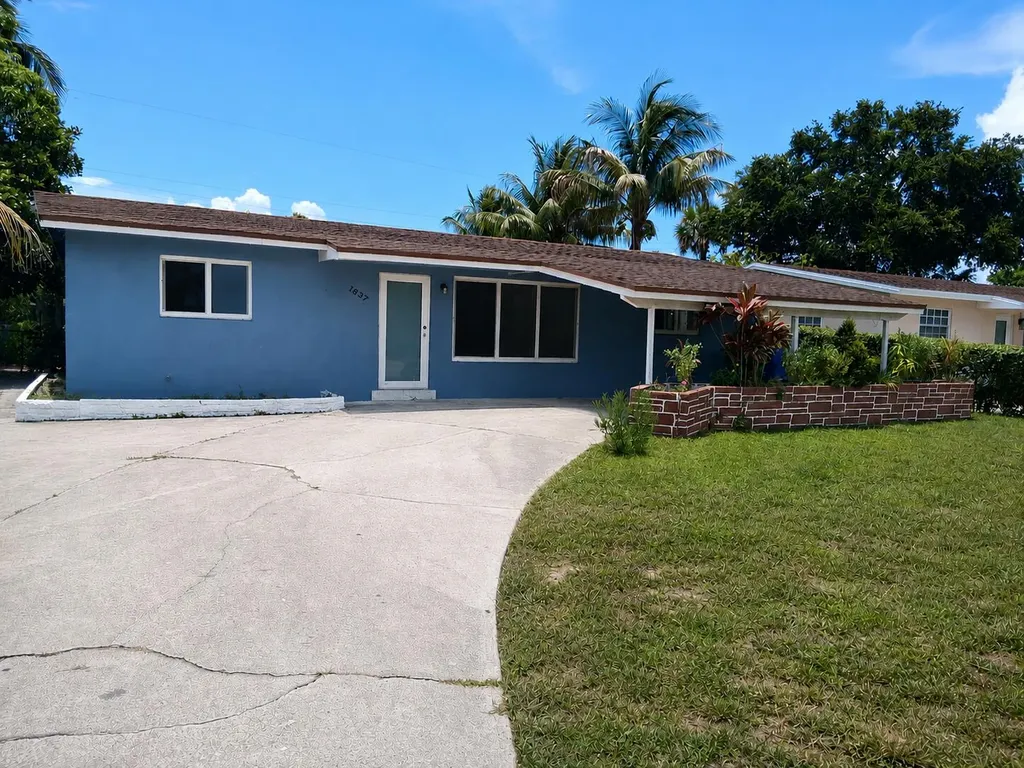 1837 Gardenia Road Fort Lauderdale FL 33317