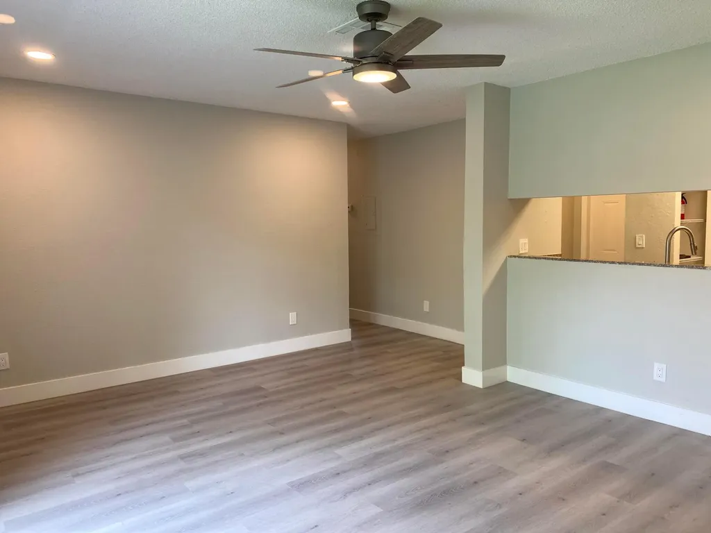 11432 NW 43rd Street Coral Springs FL 33065